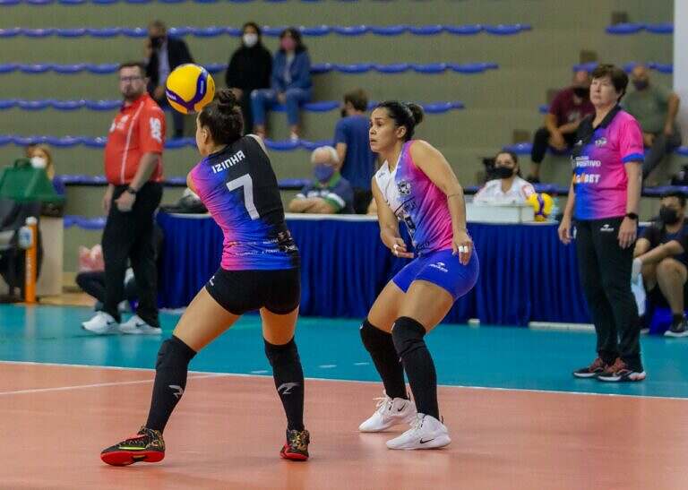 Vôlei Feminino Sub-13: Corinthians supera Guarulhos pelo