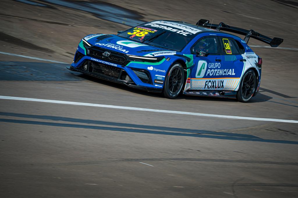 Zezinho Muggiati crava terceiro lugar com a TOYOTA GAZOO Racing nos treinos da Stock Car no Velopark