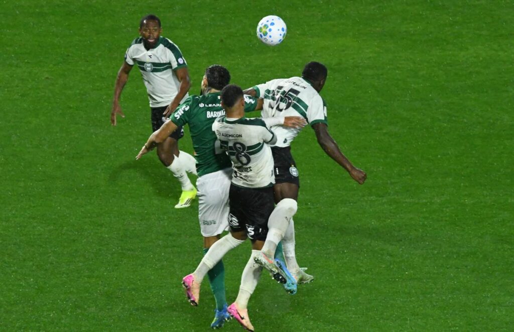 Coritiba encerra o primeiro turno com derrota para o Palmeiras no Couto Pereira