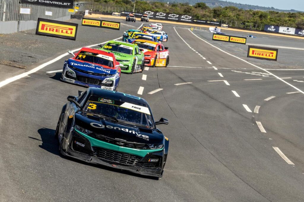 Firás Fahs faz sua melhor corrida na Nascar Brasil